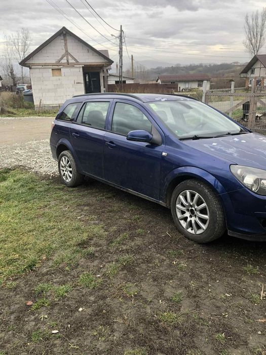 Vând Opel Astra h 1.7