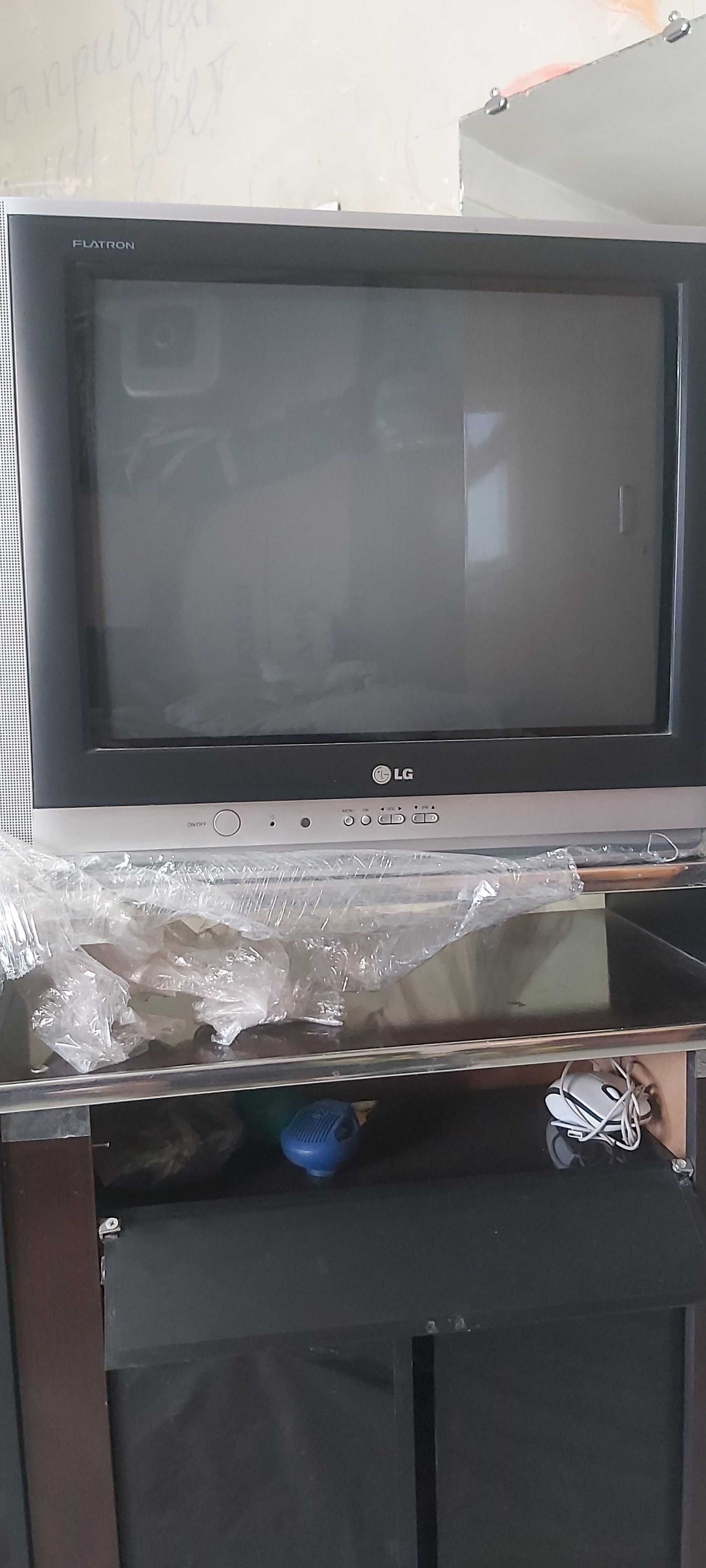 продам Телевизор LG