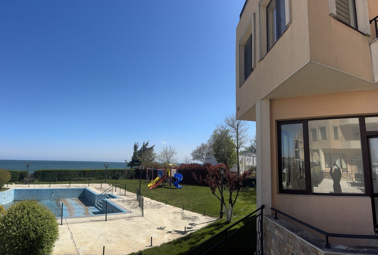 Продава се Двустаен апартамент в с. Равда, Област Бургас - 60 кв.м за 1384 €/кв.м - Снимка #6