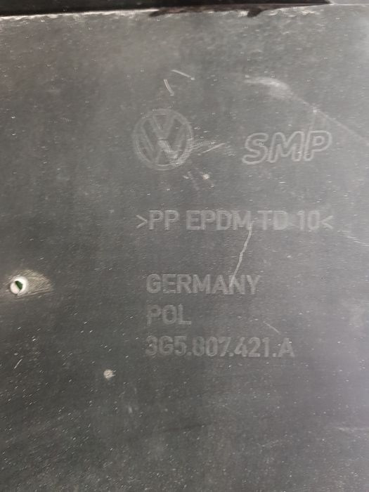 Bara spate VW Passat B8 an 2019-2022