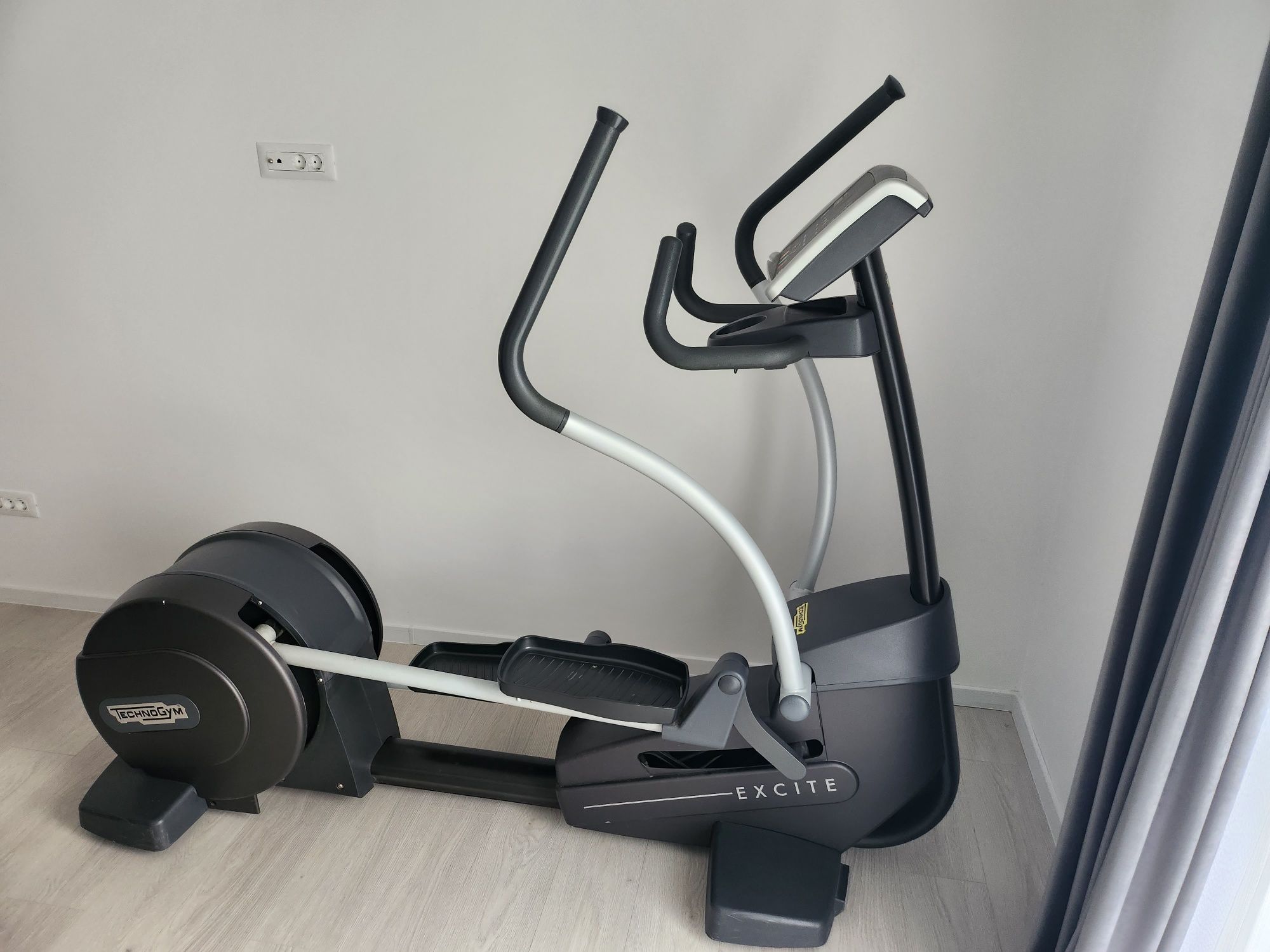 Vand Technogym Bicicleta eliptica