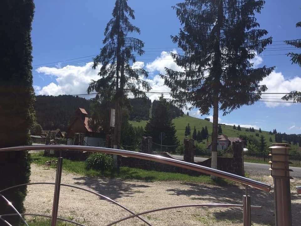 De inchiriat integral vila cabana pensiune cazare l