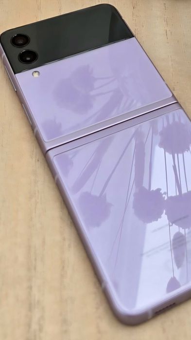 Сгъваем телефон Samsung z3filp