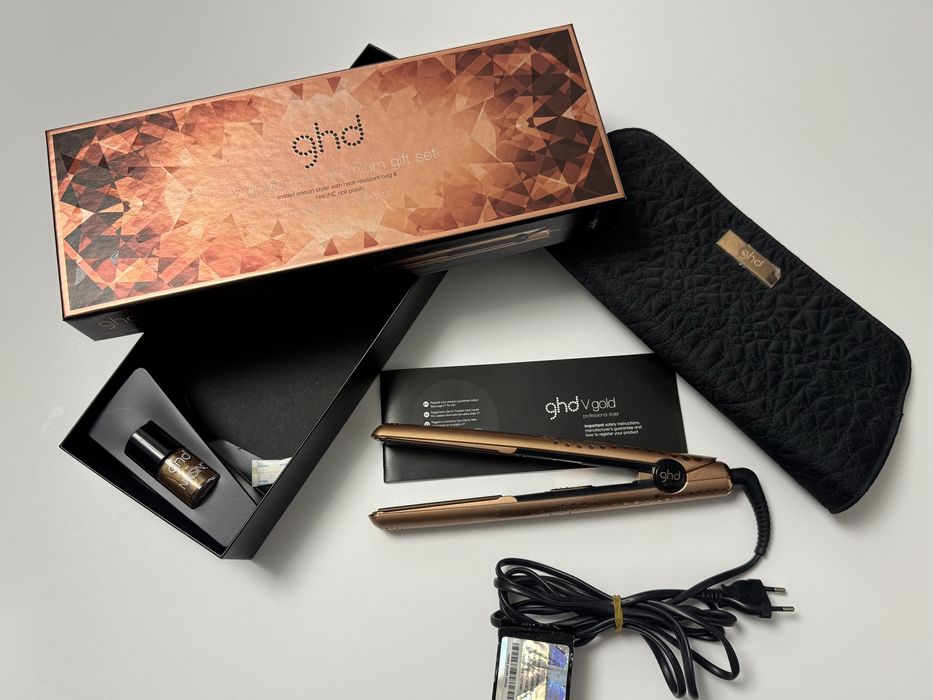 Vand placa indreptat parul profesionala GHD V Gold