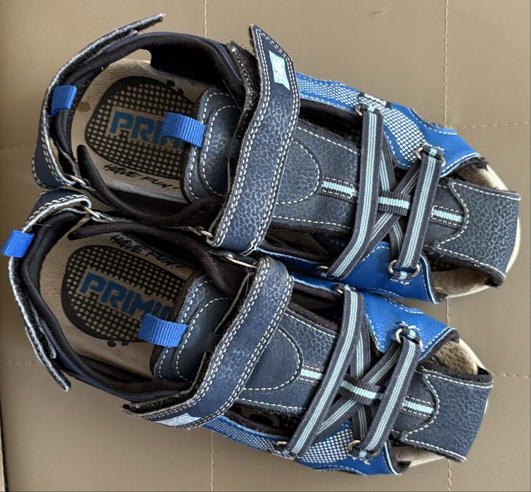 Детски сандали, пантофи, пантофи slip-on и кроксове за момче