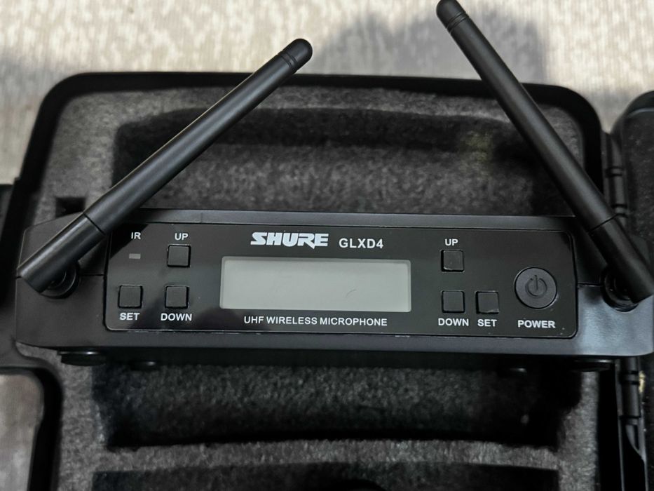 Microfoane Shure GLXD4 / BETA 58A Dual Combo UHF - Made in Mexic