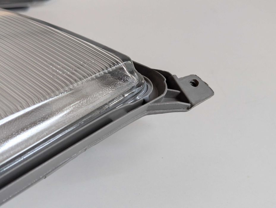 Стъкла фарове Нови Мерцедес 124 TYC Mercedes W124 фар 84-92