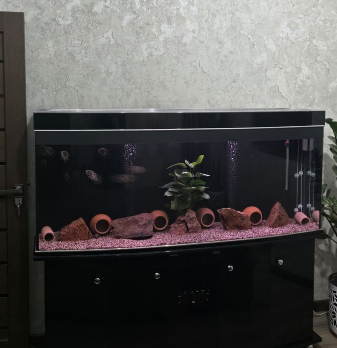 Продаётся аквариум