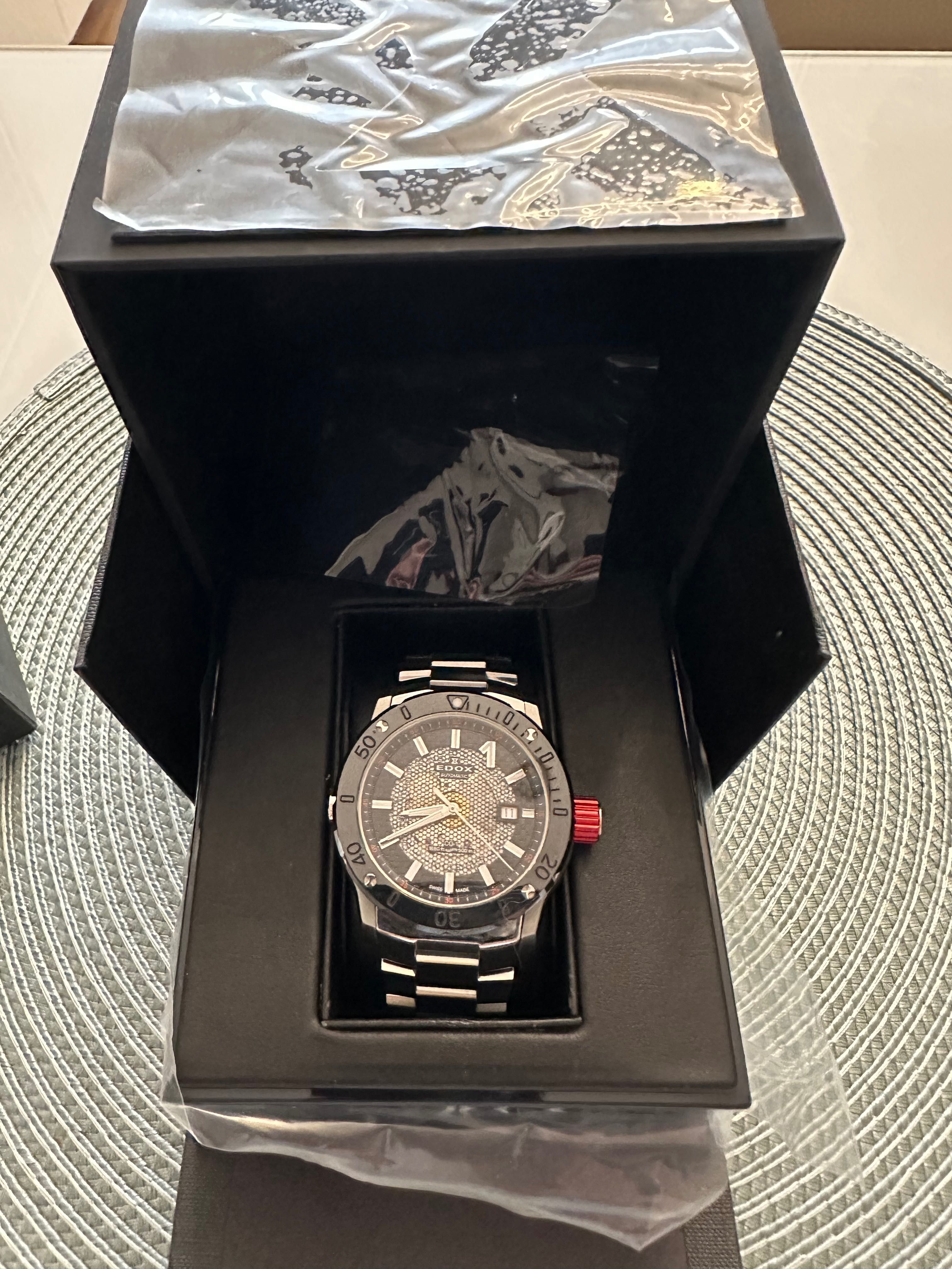 Лот часовници TW Steel, Jaguar, Longines, Edox, Raymond Weil и др.