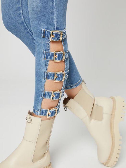 Дънки в синьо Hoermanseder x about you