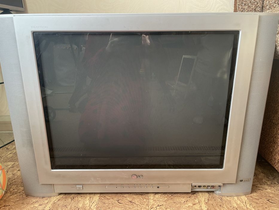 Отдам телевизор бесплатно