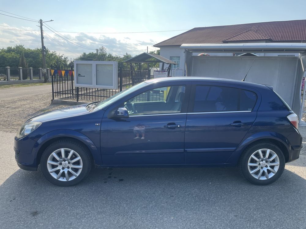 Opel Astra H 1.7 CDTI