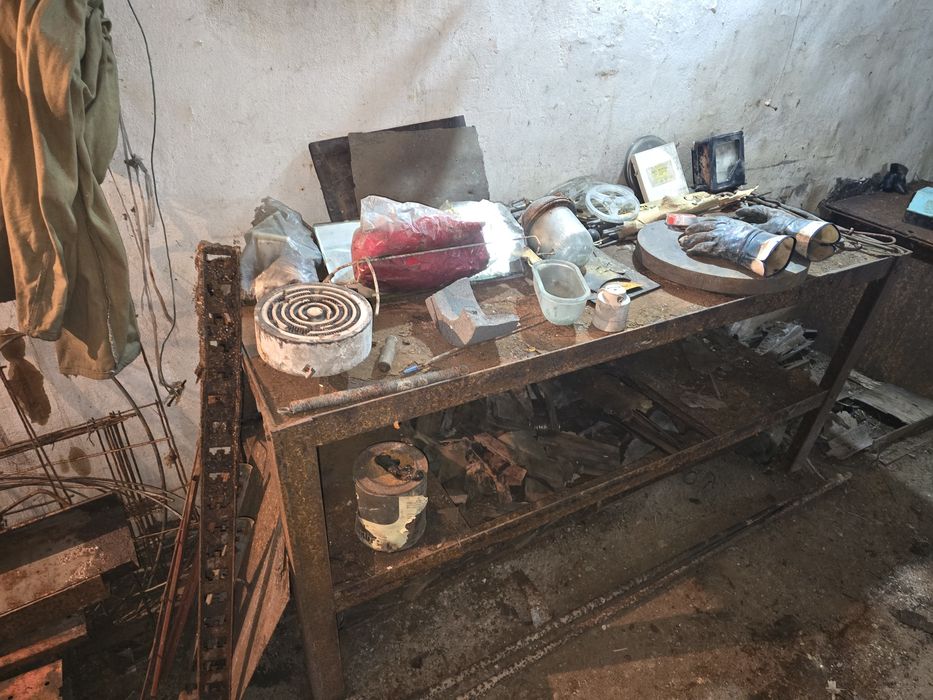 Верстак слесарный