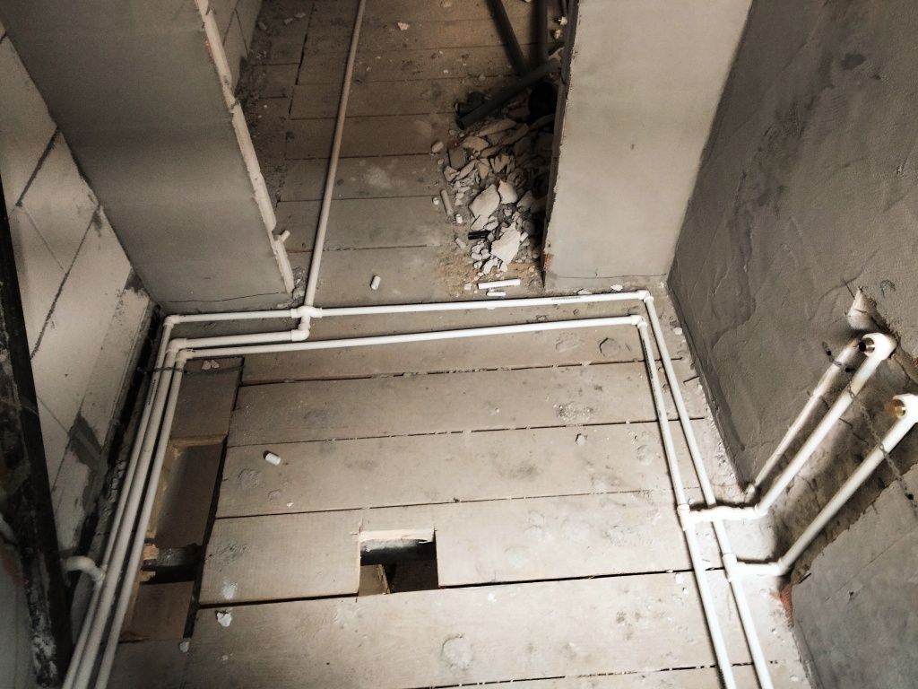 Instalator Sanitar/instalații țevi PPR