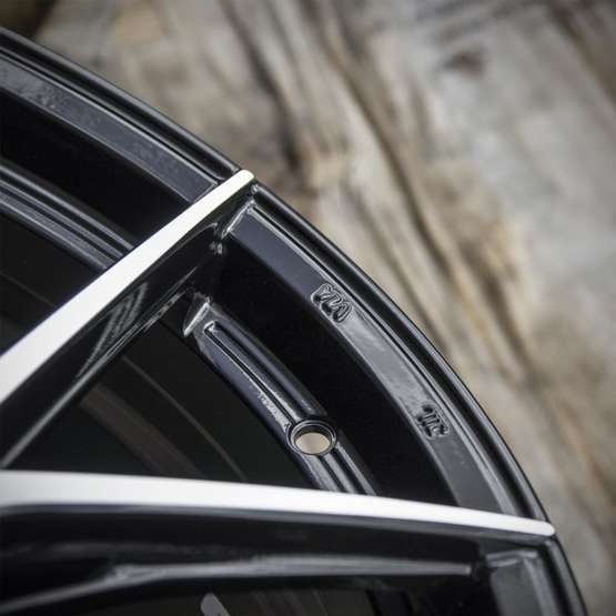 19" Джанти Wrath 5X112 Mercedes W204 W205 W212 W213 S 222 CLA GLA A