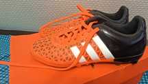 Бутони Adidas 35+подарък акваобувки
