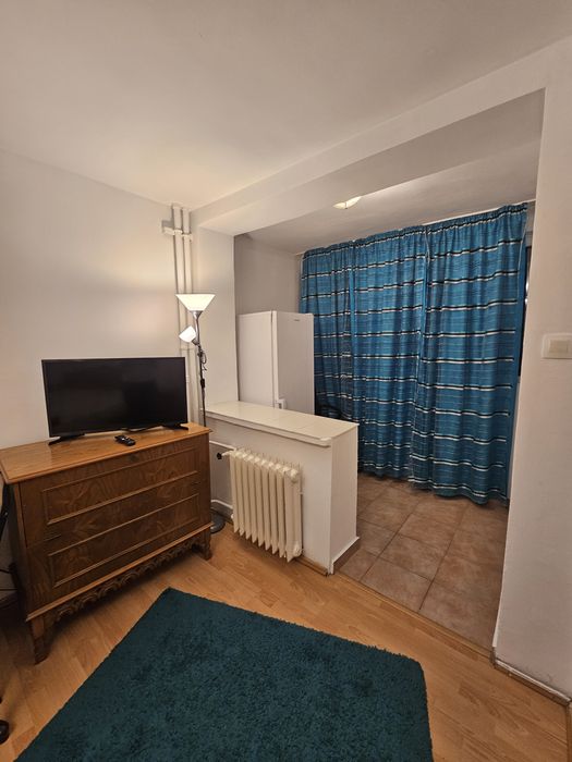 De închiriat garsoniera, G8, et. 2, Amaradia