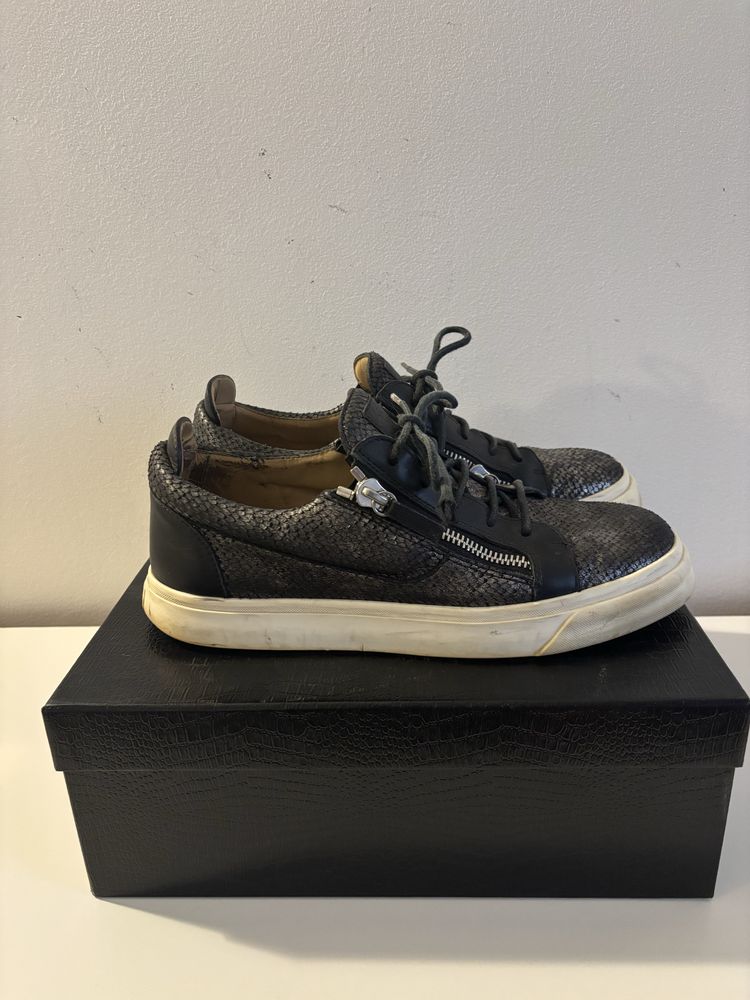 Обувки Giuseppe Zanotti - Frankie Snakeleather