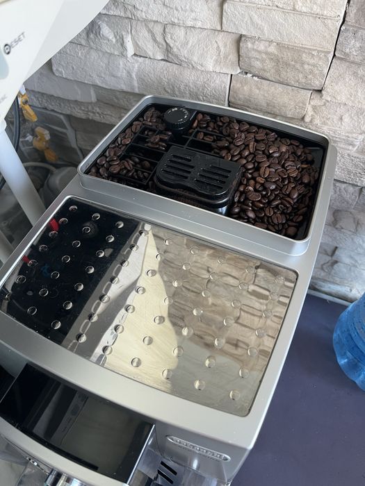 Esspressor automat De'Longhi Cappuccino ECAM 23.460.S
