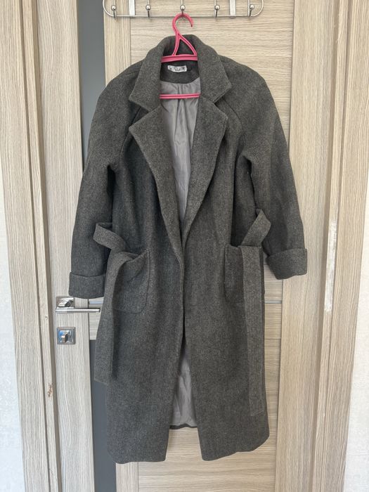 Продам пальто женское