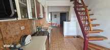 Apartament 4 camere cu scara interioara zona Centru