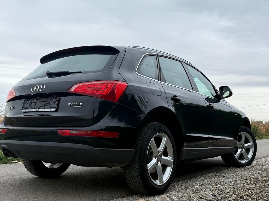 Audi Q5  2.0 TDI  Quattro S-line