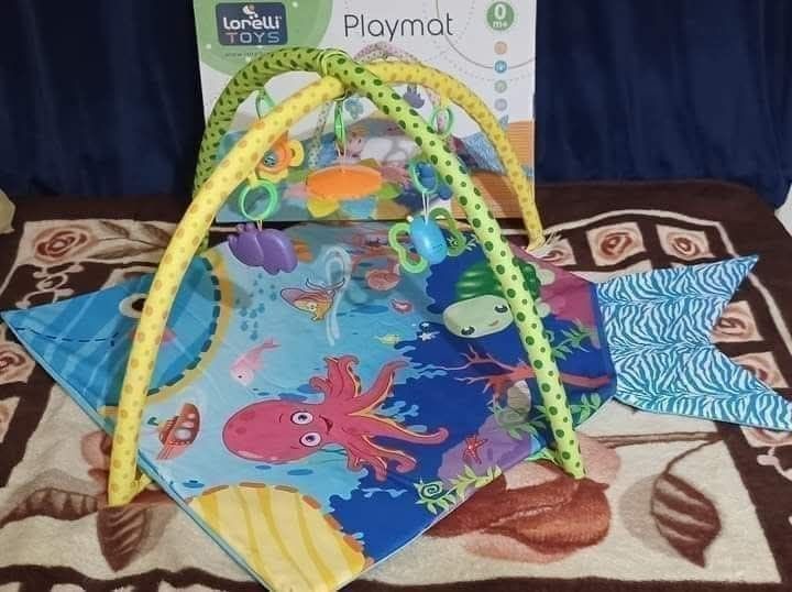 Различни детски играчки