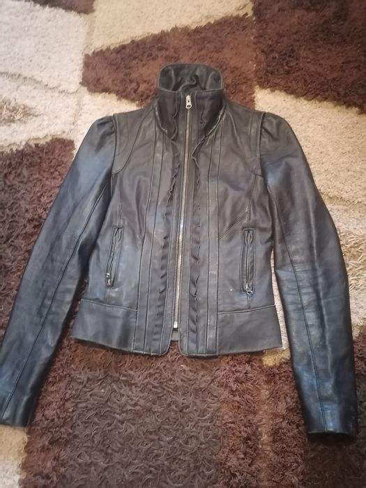 OFERTA : Geacă de piele (mărimea S)