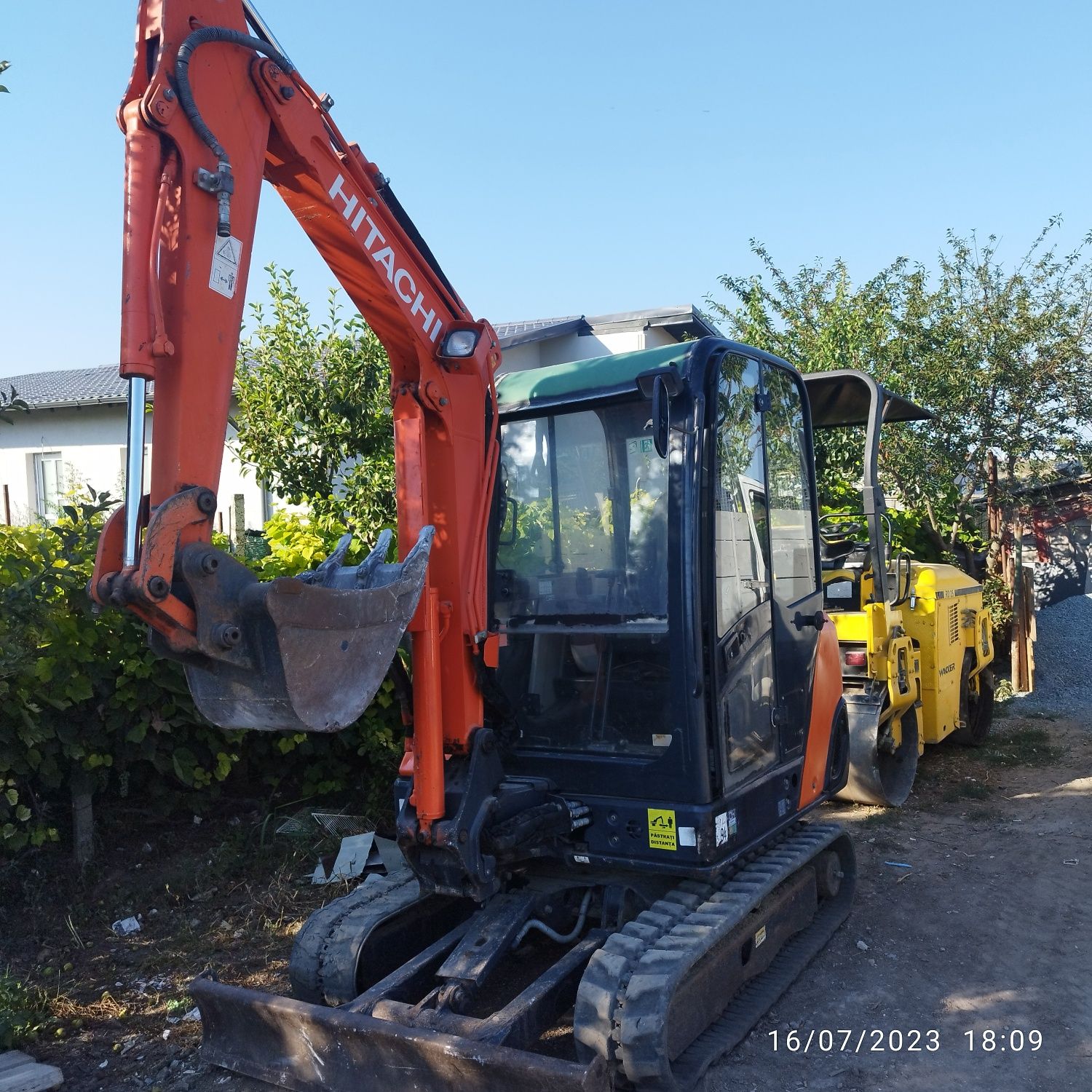 Miniexcavator Buldoexcavator excavator pt fundații șanțuri fose temeli