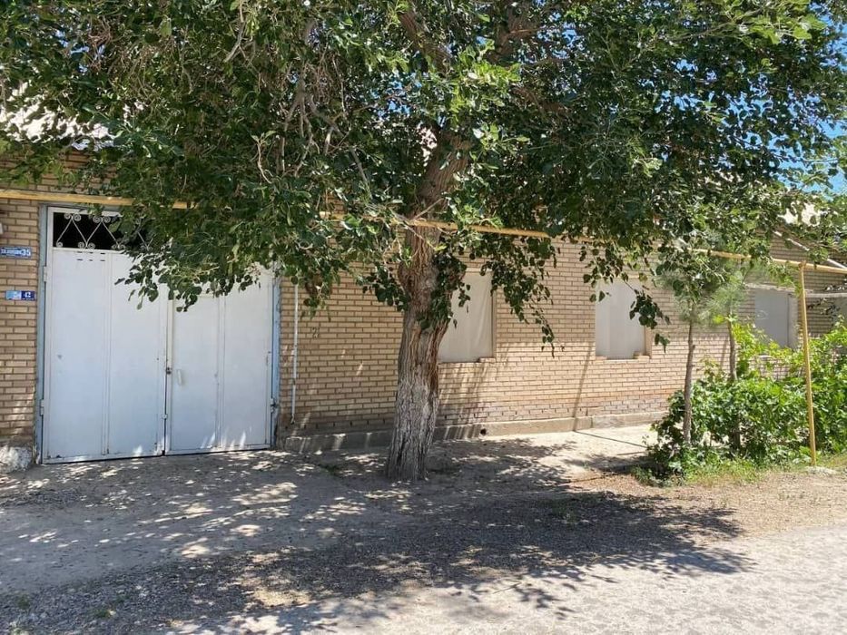 Ховли сотиди 15 сотихли майдон. Келишилади.