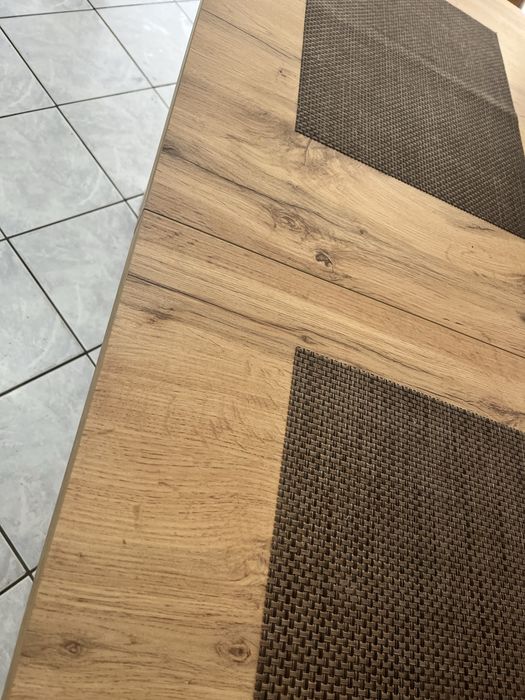 Masa de bucatarie, noua, de la Jysk