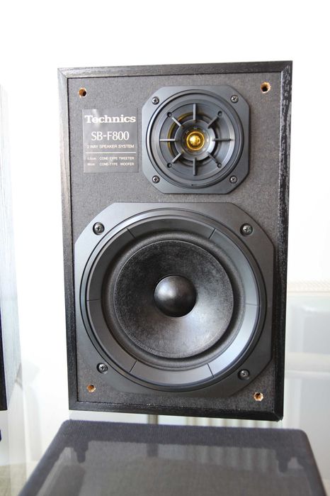 Technics SB-F800, 30/60 Wati 8 ohmi