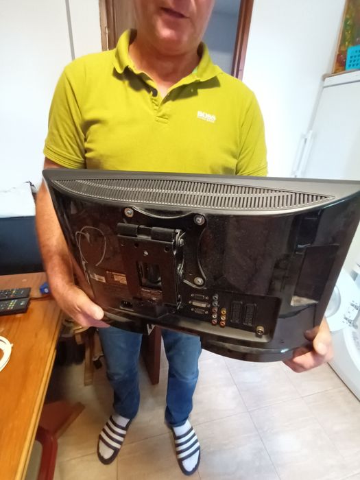 Vănd televizor LG diagonala 58