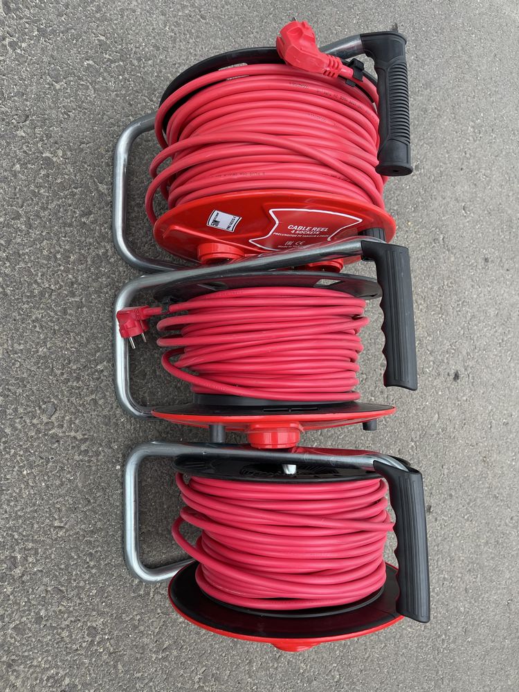 Rolă prelungitor , 20,30,40,50 M cu 4 prize , Cablu 3x2,5mm cu tambur