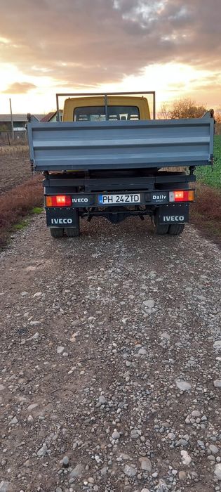 Vând IVECO DAILY 2.8D Basculabil 3 parti