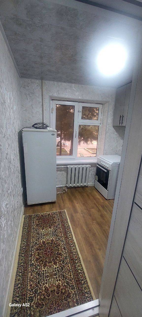 Горгазда 1-этажда жойлашган 2 хонали квартира ижарага берилади
