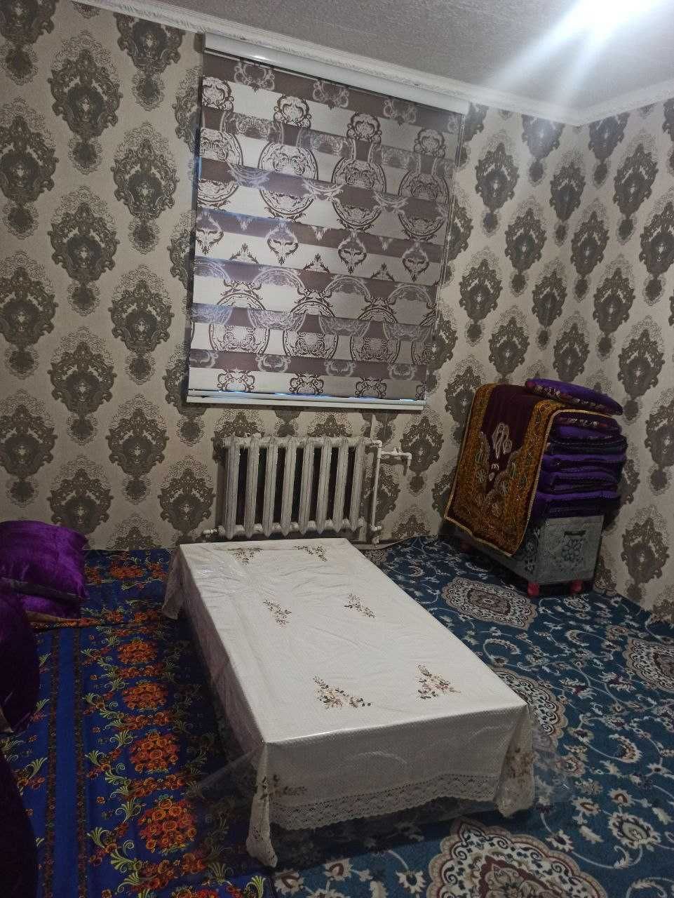 Сотилади 2 хона 3 этаж Спутникдан