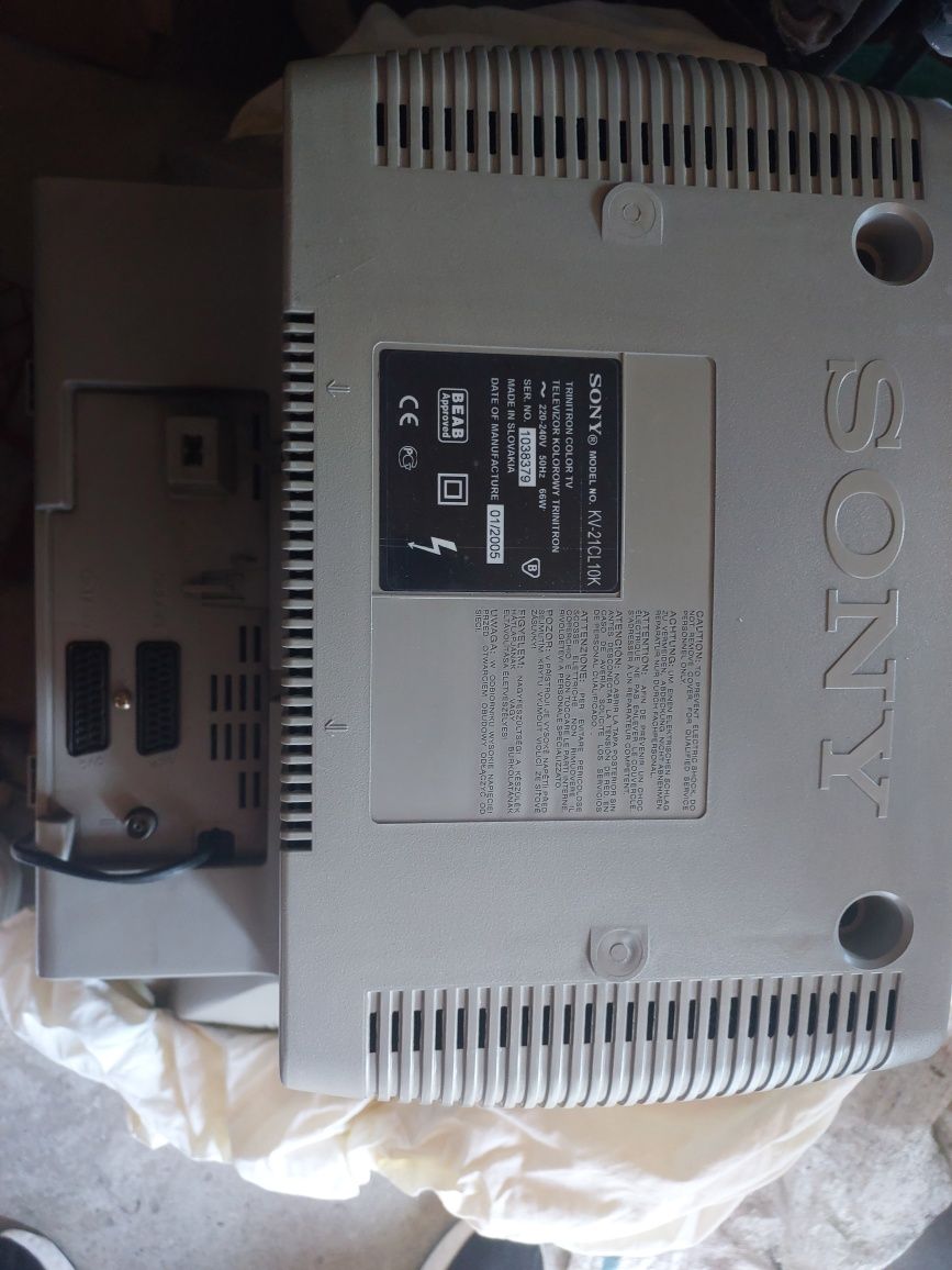 Tv Sony triniton 72 cm
