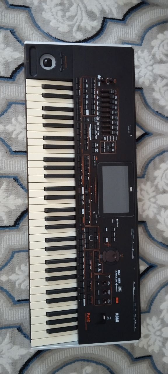 Korg pa4 sotiladi
