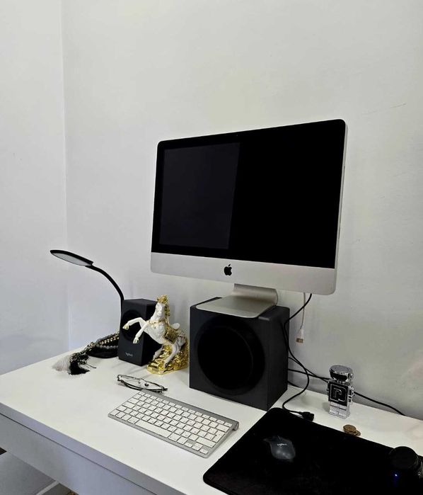 Моноблок Apple iMac (21.5-inch)