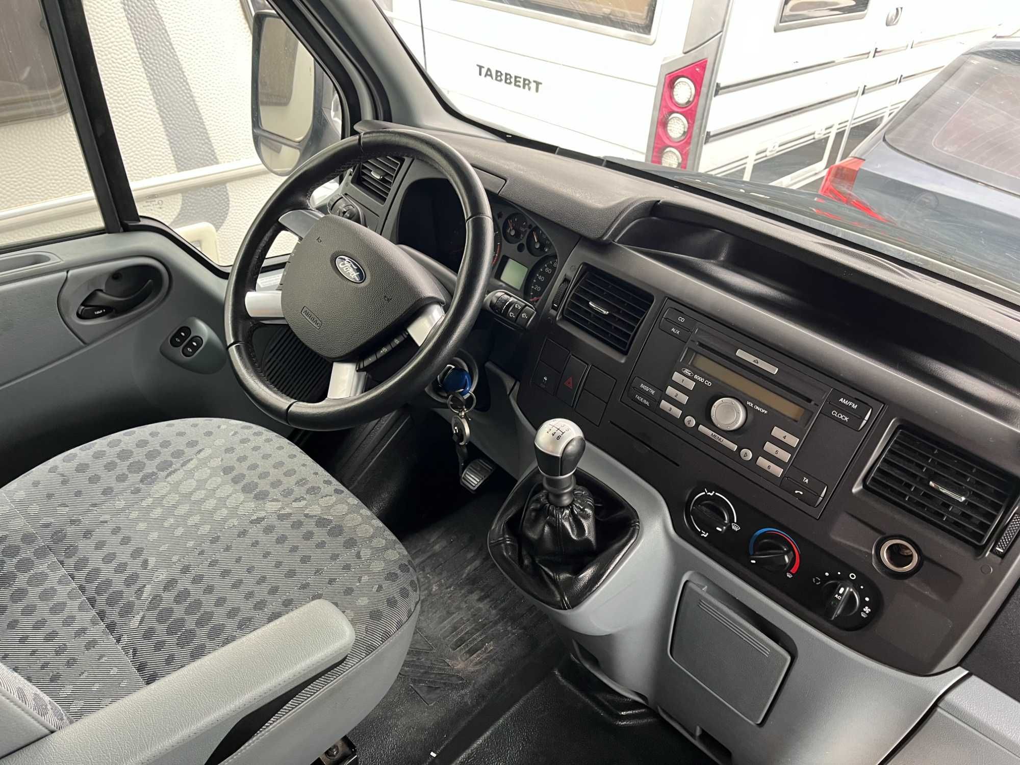Ford Transit Кемпер Каравана 2.2TDCI Challenger Trugano FD2 + Климатик