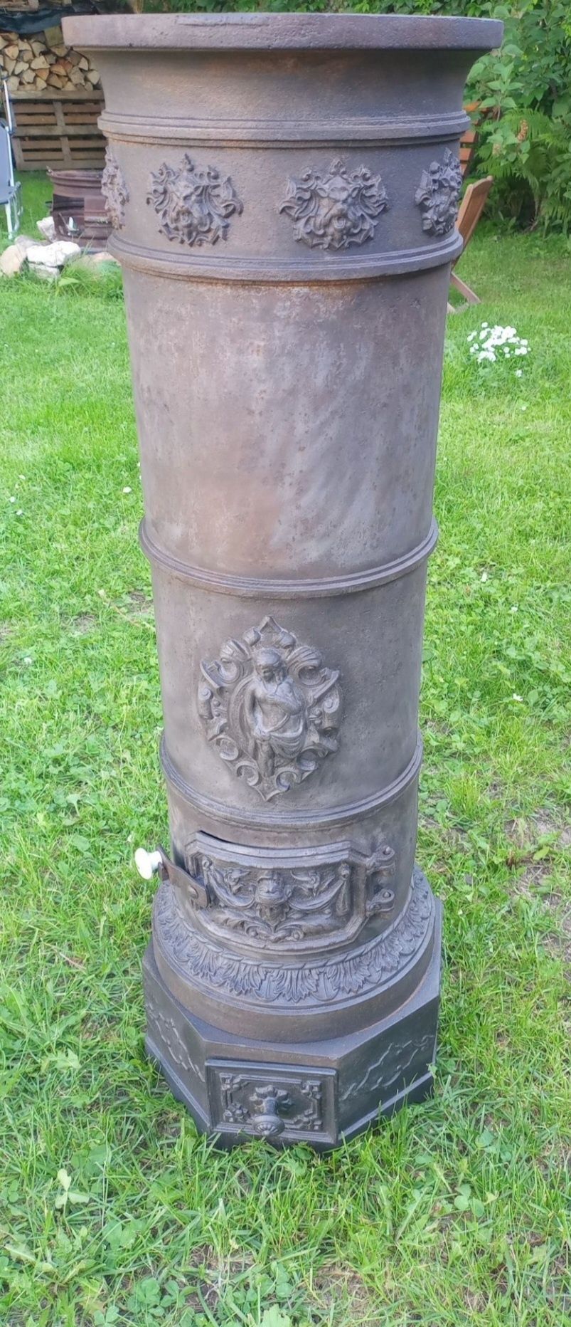 Soba  fontă pe lemne veche