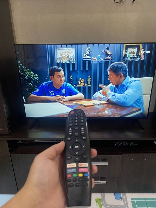 Продам Телевизор SmartTV 110см