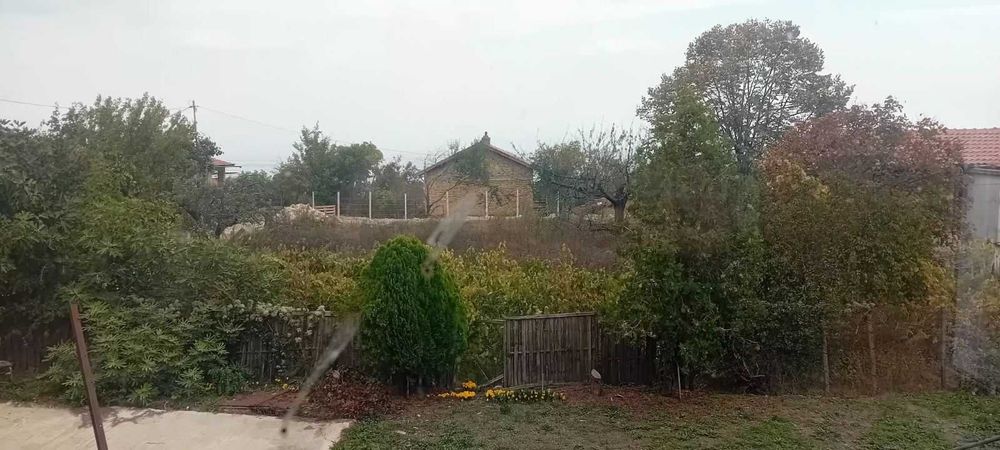 Продавм Урегулиран поземлен имот в м-ст Ален Мак с площ 1134 кв.м.