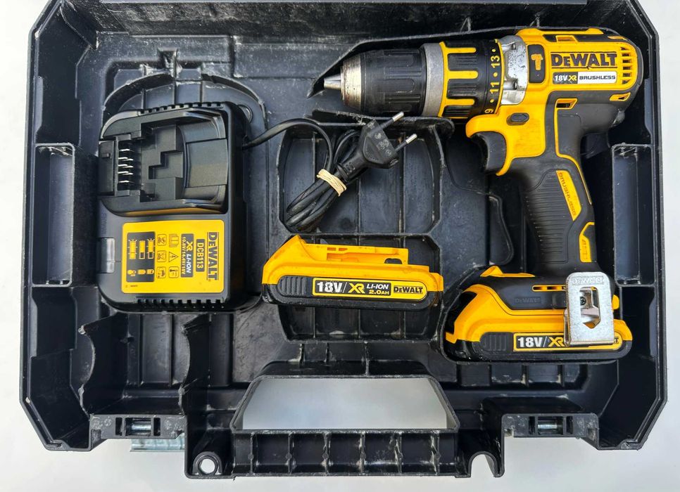 DeWALT DCD795 - Безчетков ударен винтоверт 18V