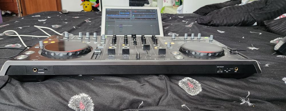 Pioneer ddj t1 consola dj schimb cu shure glxd