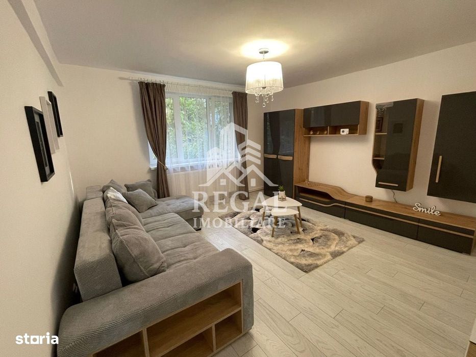 De închiriat – apartament 2 camere, Zona Teatru (Finanțe)