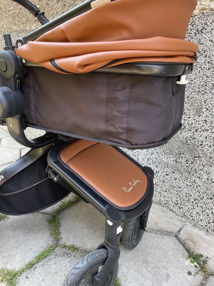 Бебешка количка 2в1  Pierre cardin