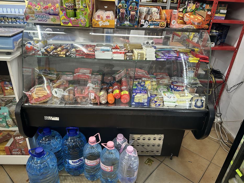 Vand vitrina pt mezeluri si branzeturi