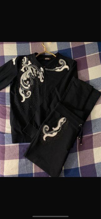 Спортивка сатылады, шалбарымен